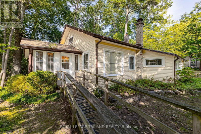 36 Woodward Avenue  Lambton Shores (Grand Bend), N0M1T0 | Image 30