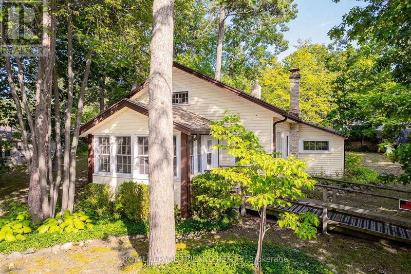 36 Woodward Avenue  Lambton Shores (Grand Bend), N0M1T0 | Image 6