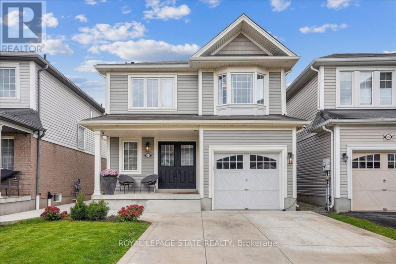 51 Gowland Drive  Hamilton (Binbrook), L0R1C0 | Image 1