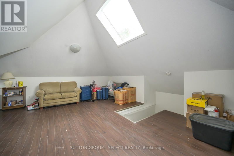 100 Mcclary Avenue  London, N6C1P8 | Image 35