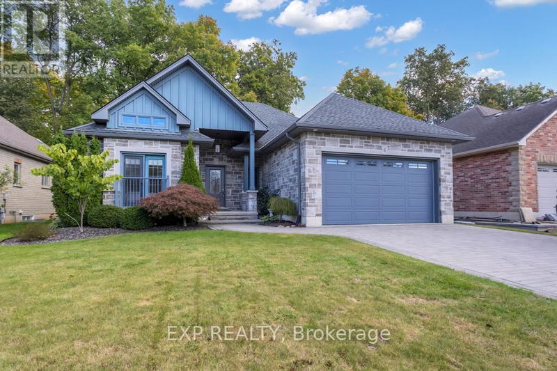 6 Wood Haven Drive  Tillsonburg, N4G0A4 | Image 1