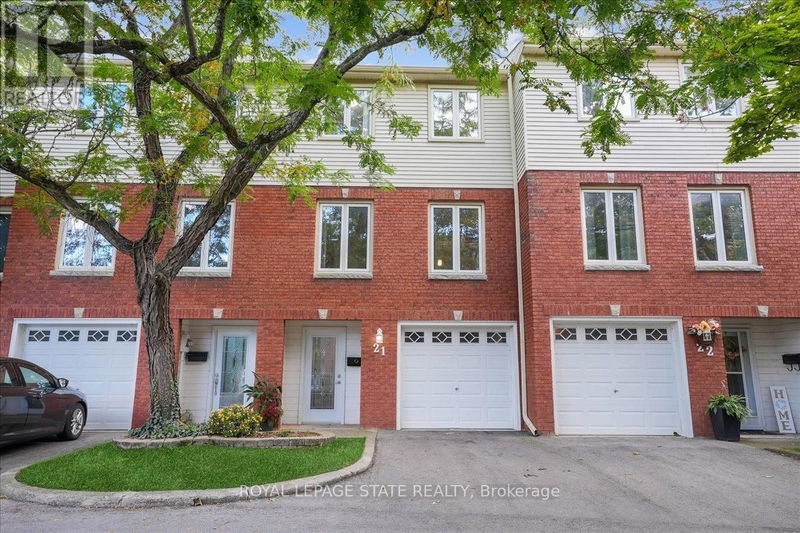  21 - 130 Livingston Avenue  Grimsby, L3M4W5 | Image 1