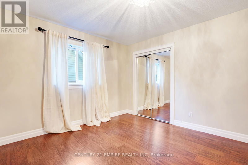 230 Doon Mills Drive  Kitchener, N2P2R8 | Image 23