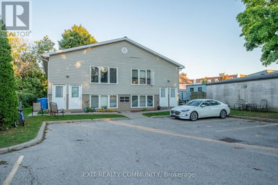 208 Christina Street South Sarnia, N7T2N2 | Image 1