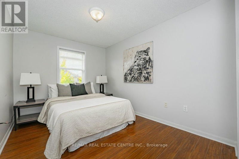  52 - 124 Gosling Gardens  Guelph (Clairfields), N1G5K6 | Image 9