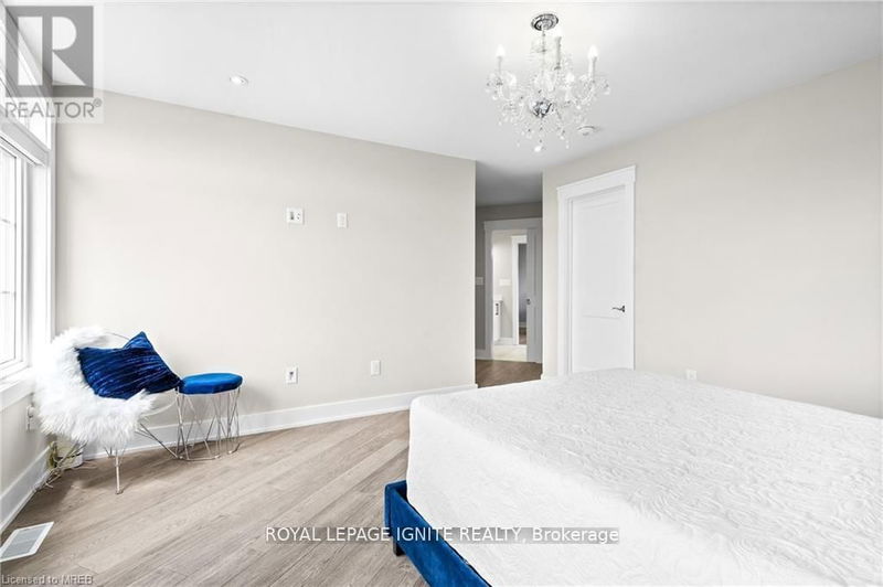 263 Memorial Park Drive  Welland, L3B0E3 | Image 28