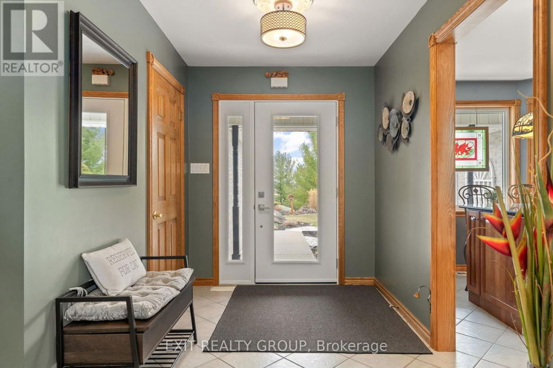 39 Woods Road  Madoc, K0K2K0 | Image 3