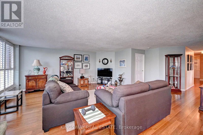  401 - 24 Marilyn Drive North Guelph (Waverley), N1H8E9 | Image 15