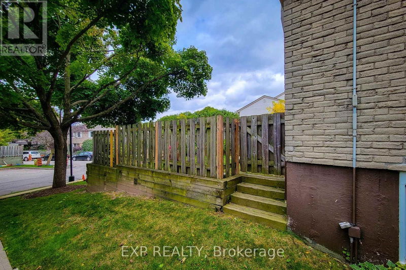  2 - 1300 Upper Ottawa Street  Hamilton (Quinndale), L8W1M8 | Image 6