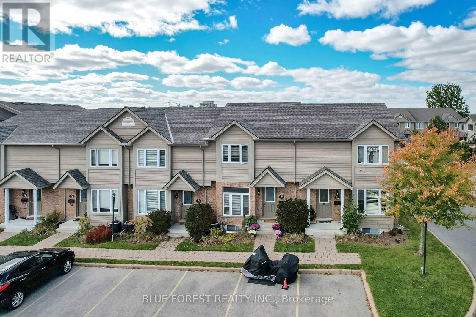 37 - 1600 MICKLEBOROUGH DRIVE Image 36