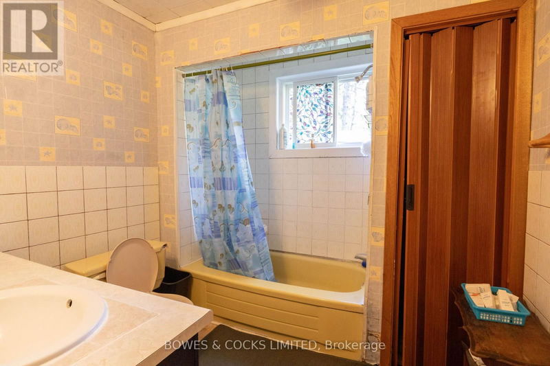 63B O-At-Ka Road  Hastings Highlands, K0L1C0 | Image 27