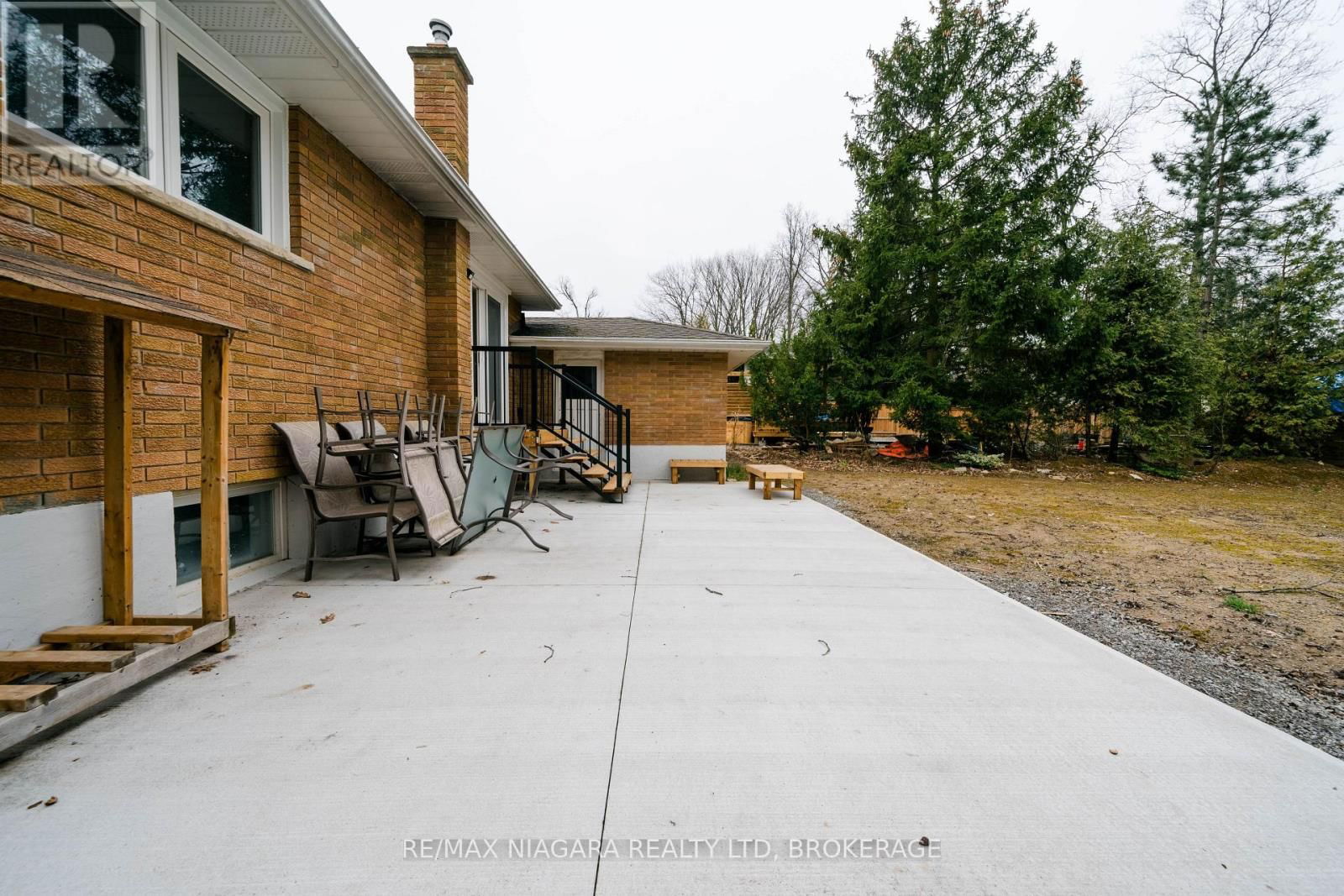 10 DIXIE AVENUE Image 31