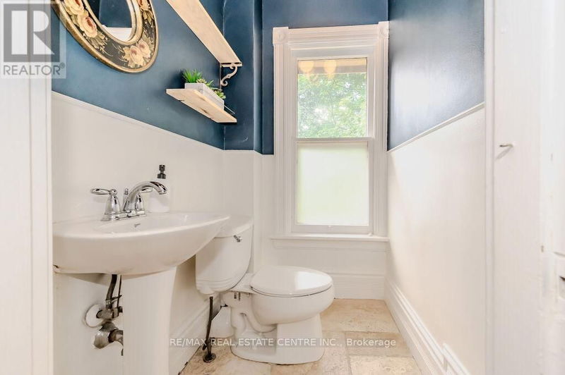 13 Extra Street  Guelph (Exhibition Park), N1H1Y8 | Image 17