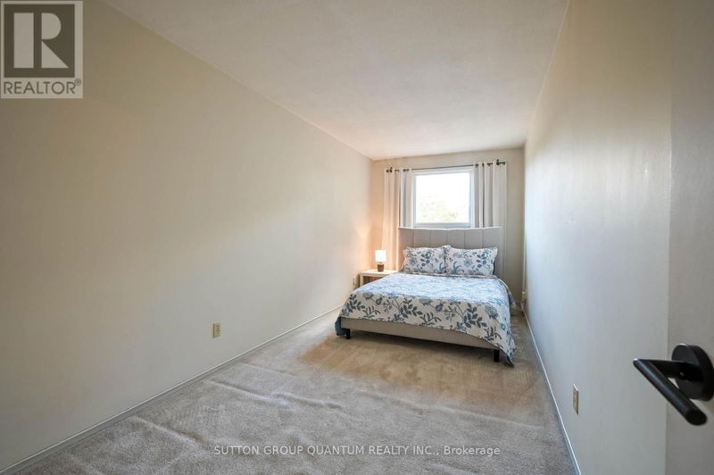  15 - 17 Gibson Drive  Kitchener, N2B2P3 | Image 21