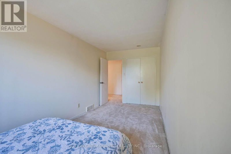  15 - 17 Gibson Drive  Kitchener, N2B2P3 | Image 22