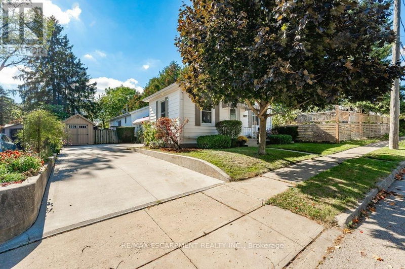 11 Fergus Street  Guelph (Central West), N1H5K7 | Image 2