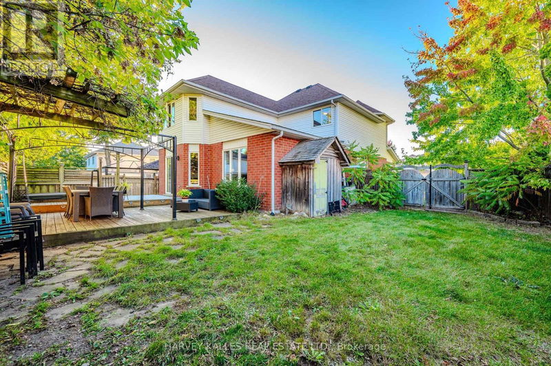 67 Hayward Crescent  Guelph (Clairfields), N1G5A3 | Image 30