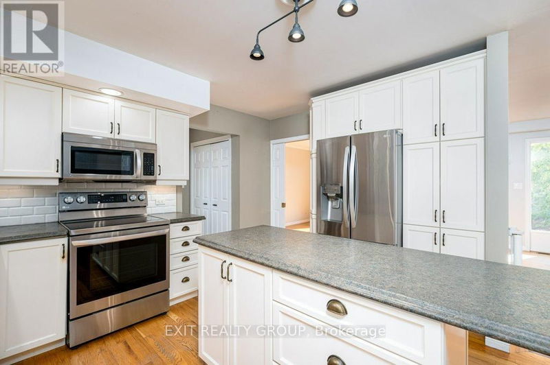 267 Bird Road  Quinte West, K0K3E0 | Image 9