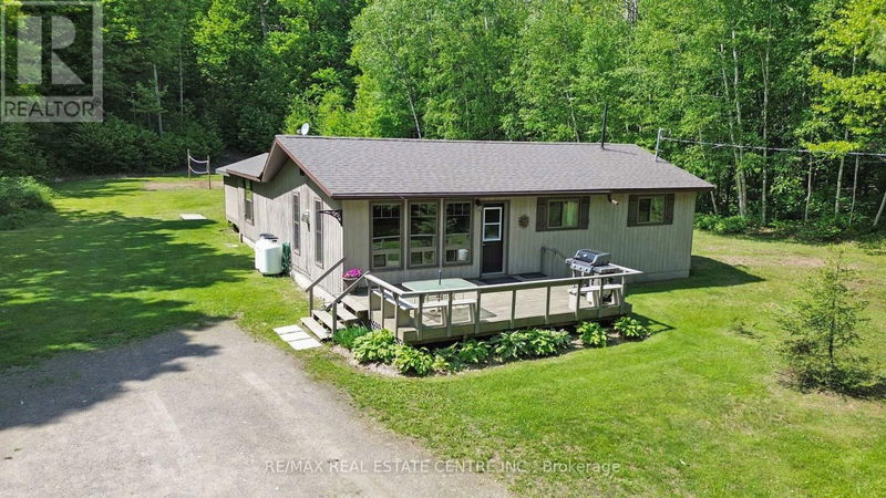 2815 Kawagama Lake Road  Algonquin Highlands, P0A1E0 | Image 1