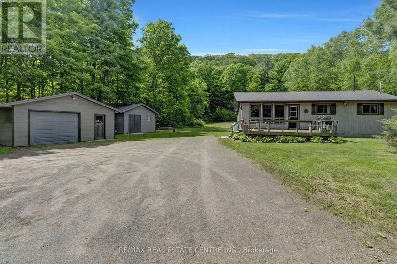 2815 Kawagama Lake Road  Algonquin Highlands, P0A1E0 | Image 2