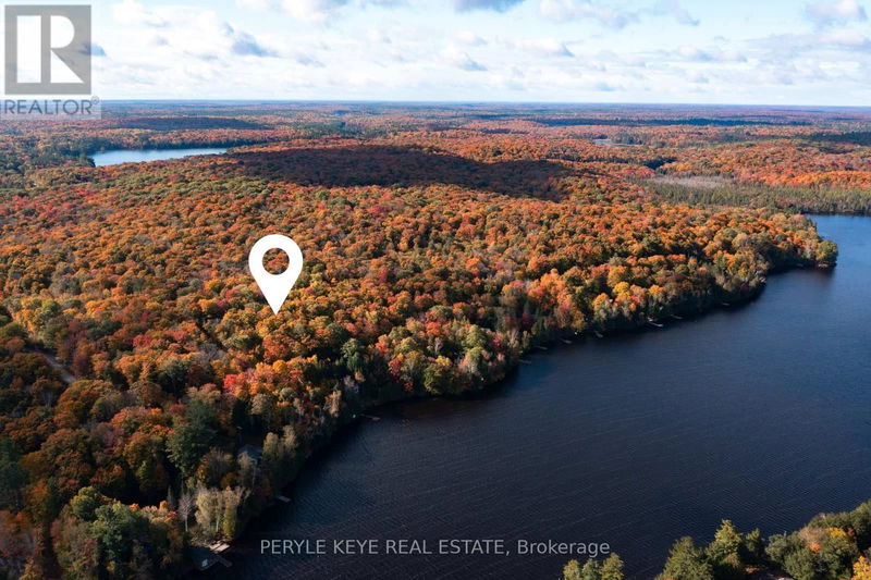 N/A South Menominee Lake Road  Lake of Bays, P1H2J3 | Image 23