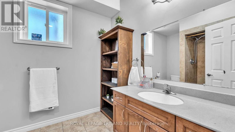 193 Tanoak Drive  London, N6G5N7 | Image 23