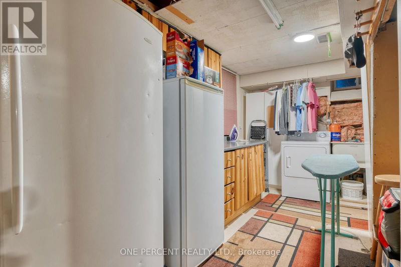 53 Anna Capri Drive  Hamilton (Templemead), L8W1M7 | Image 31