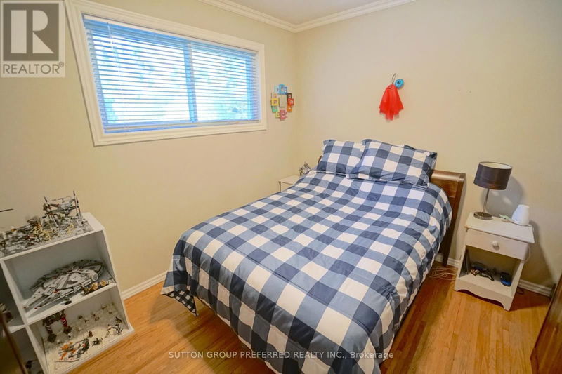 401 Regal Drive  London, N5Y1J8 | Image 30