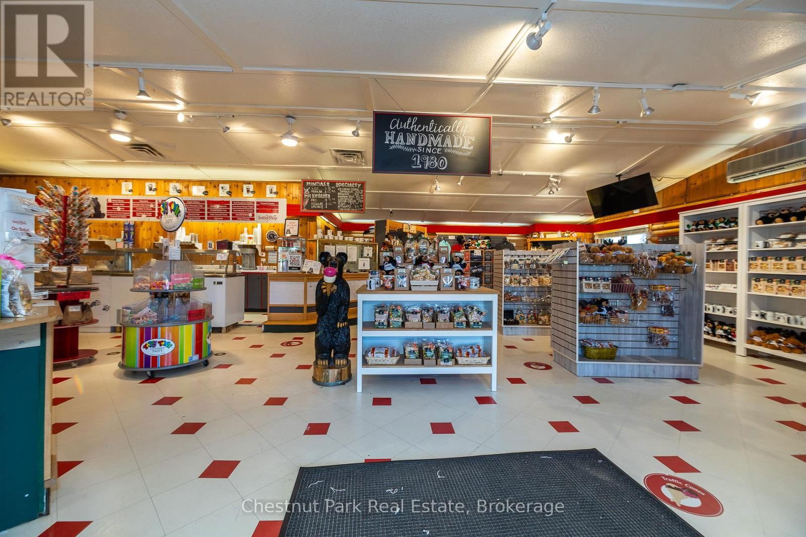 18 BAY STREET SOUTH Image 16