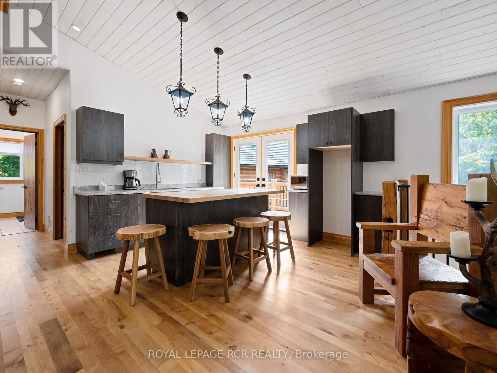 425457 25 SIDEROAD Image 19
