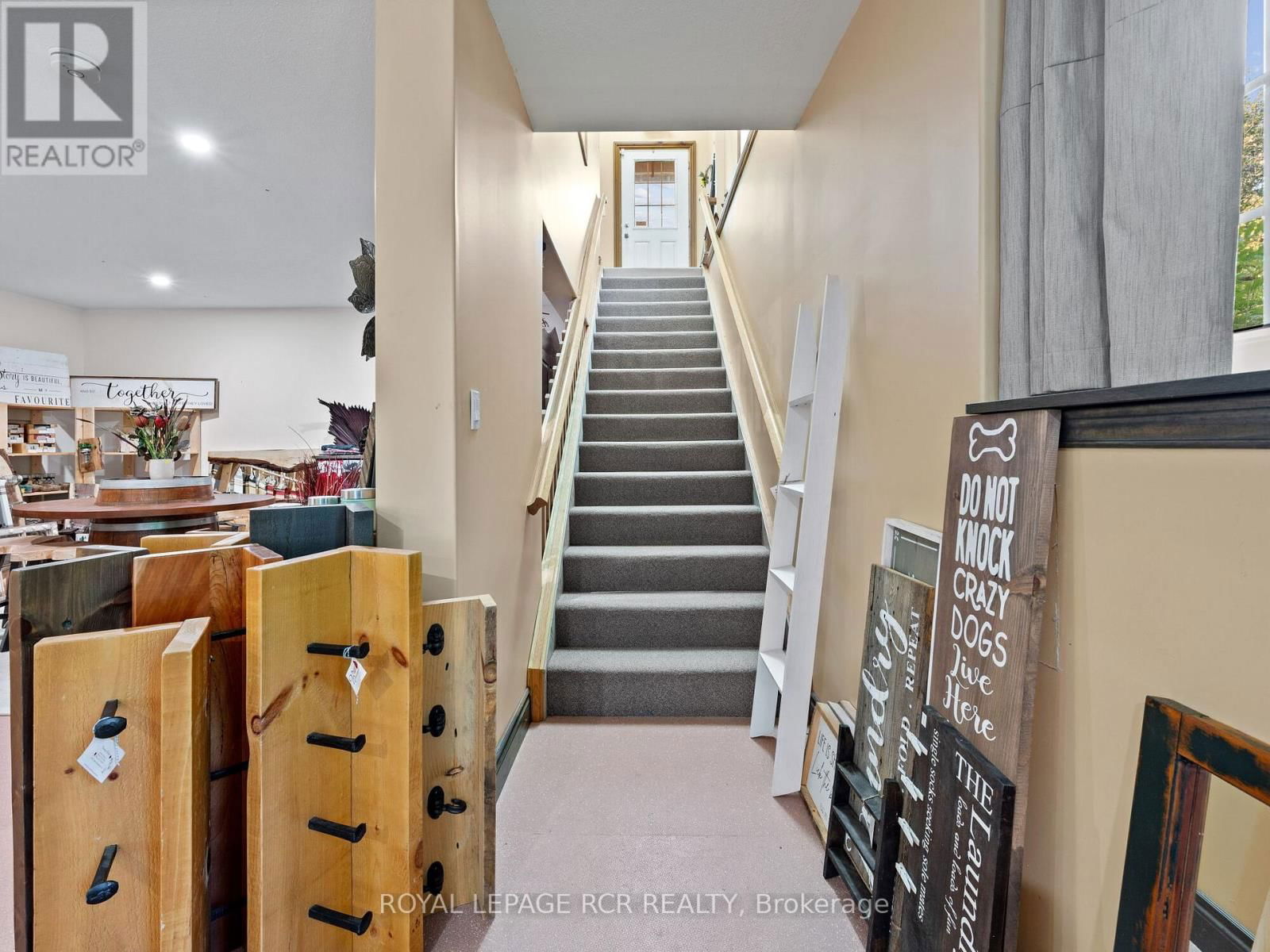 425457 25 SIDEROAD Image 30