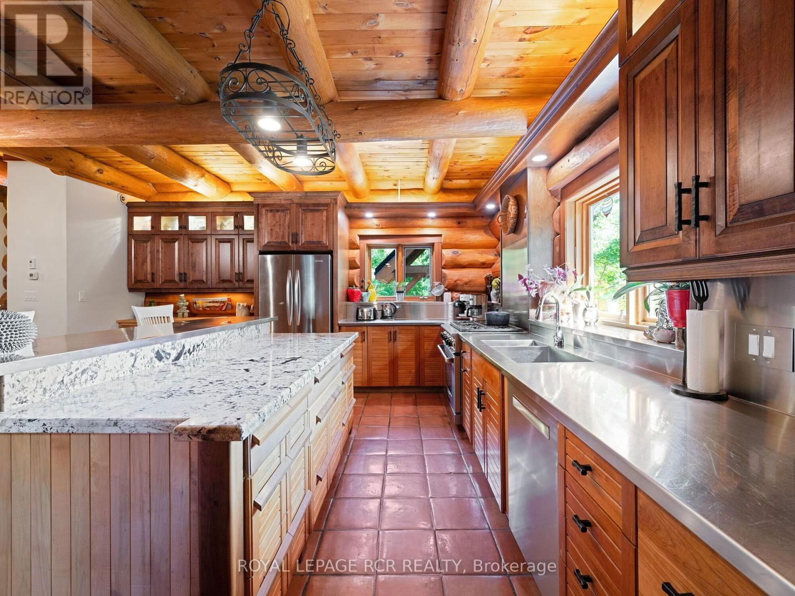 425457 25 SIDEROAD Image 9