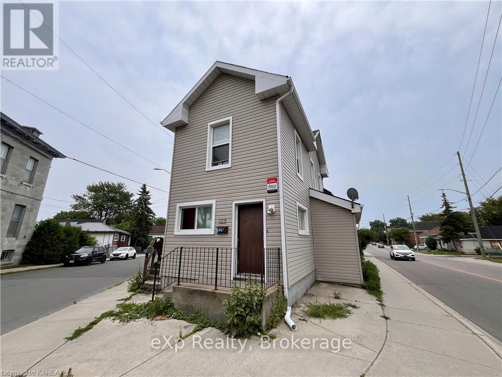 307 DIVISION STREET Image 1