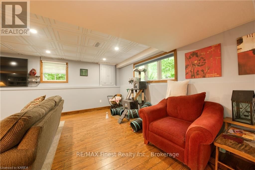 1448 RICKARDS ROAD Image 33