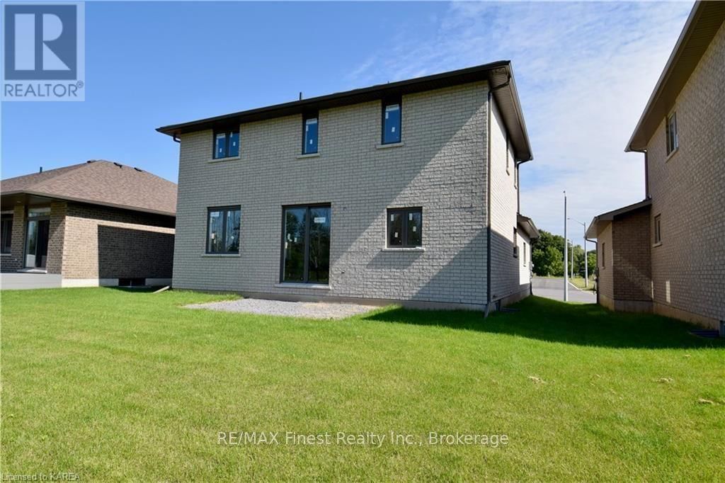 192 CHERRYWOOD PARKWAY Image 18