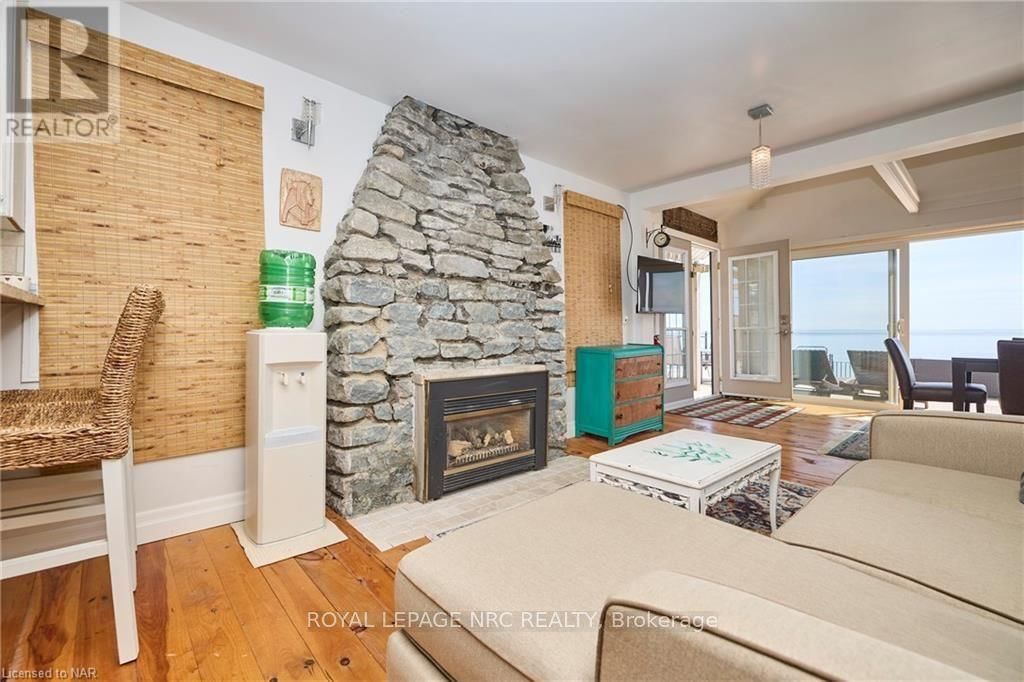 11851 LAKESHORE ROAD Image 10