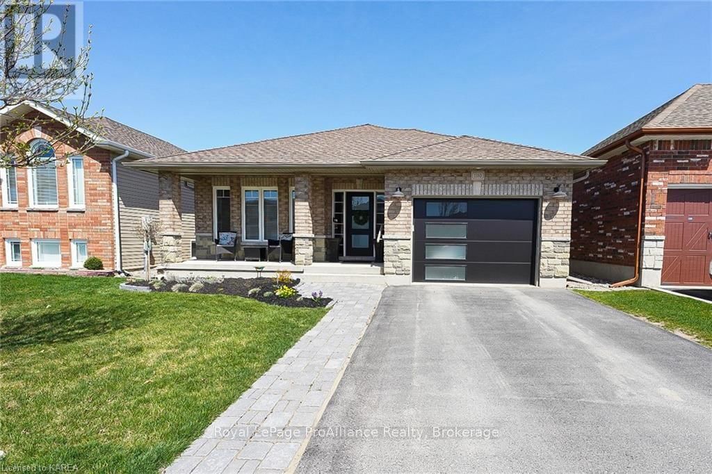 1110 CROSSFIELD AVENUE Image 4