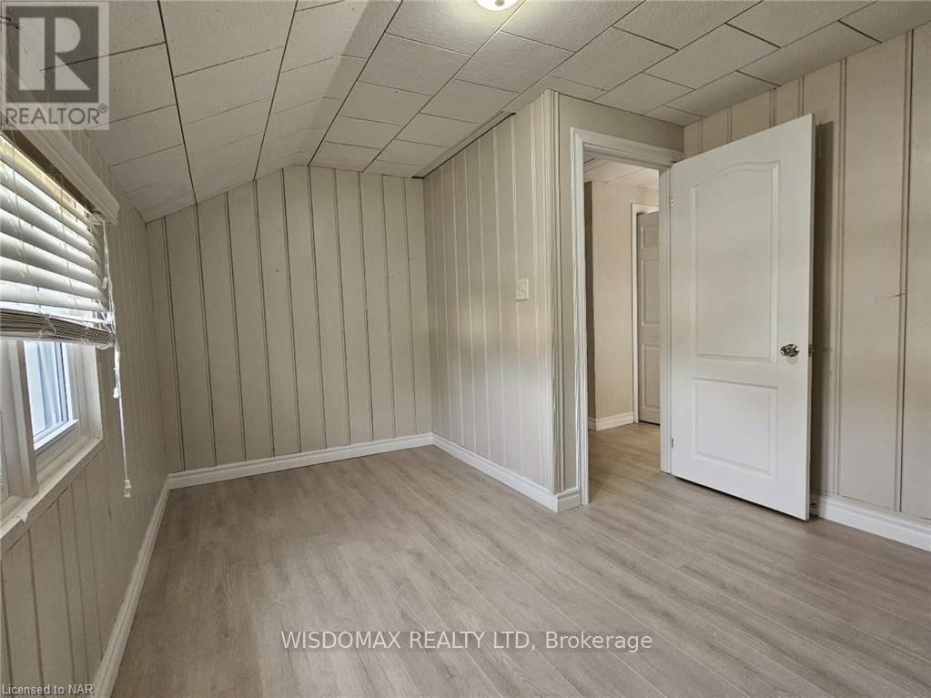 8278 THOROLD STONE ROAD Image 31