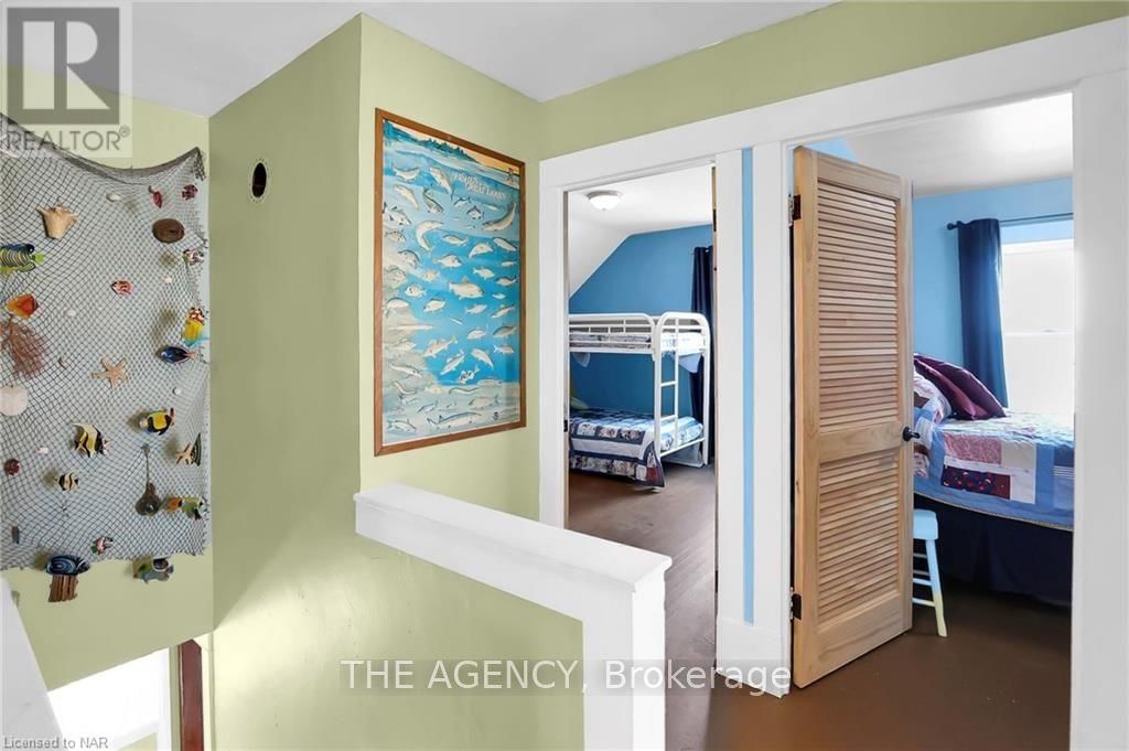 11611 BEACH ROAD WEST Image 17