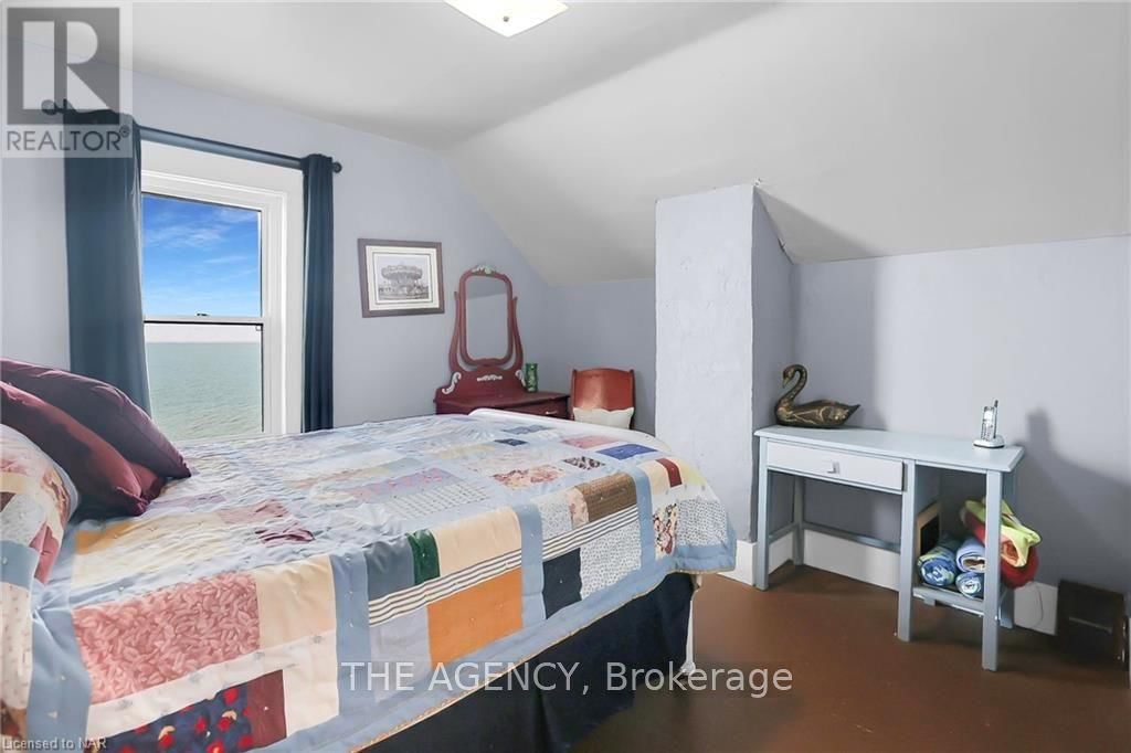 11611 BEACH ROAD WEST Image 22