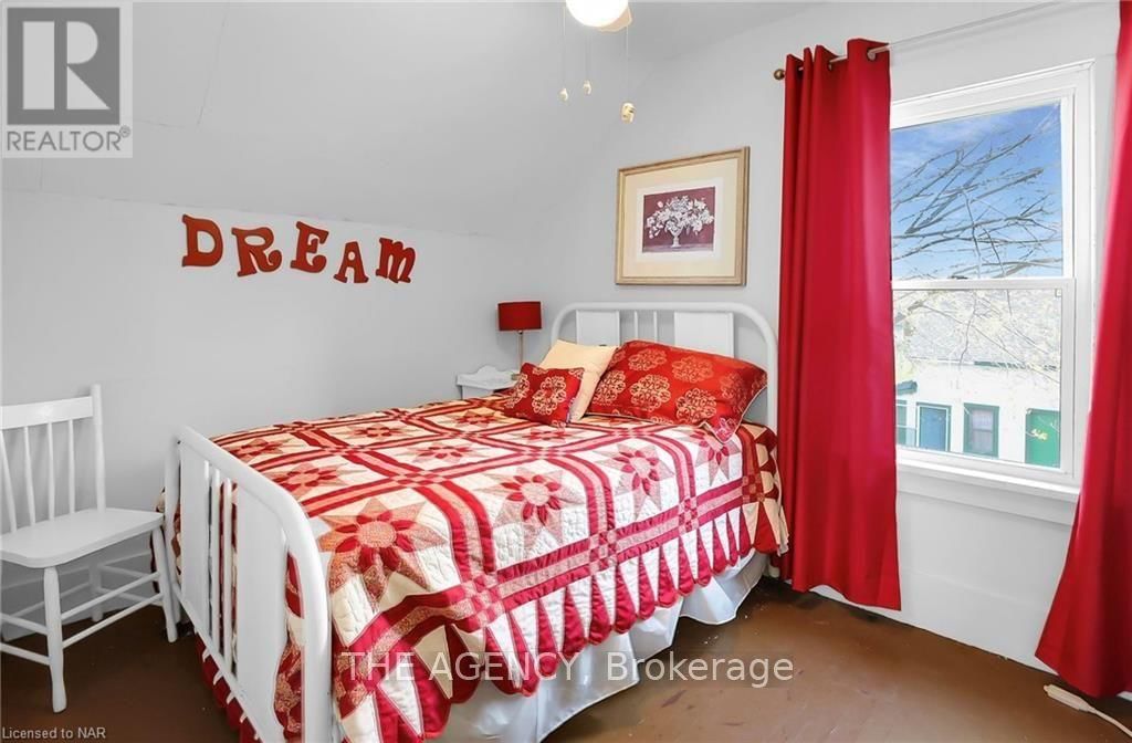 11611 BEACH ROAD WEST Image 23
