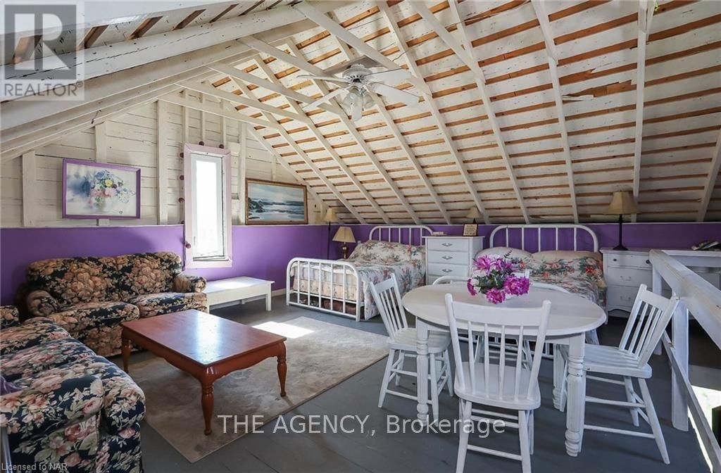 11611 BEACH ROAD WEST Image 29