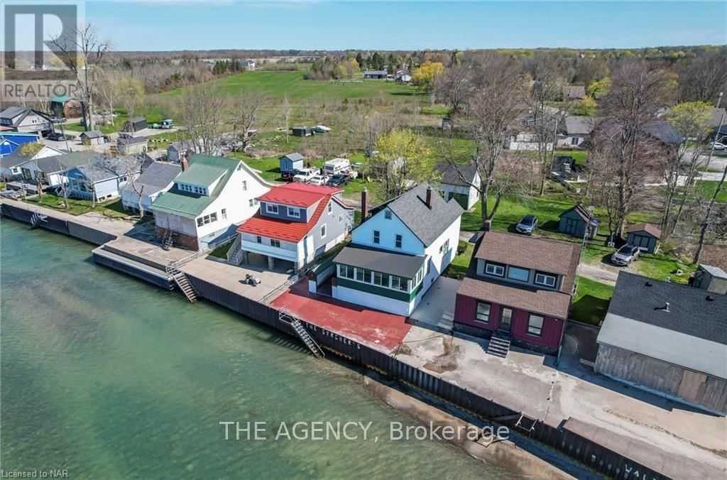 11611 BEACH ROAD WEST Image 35
