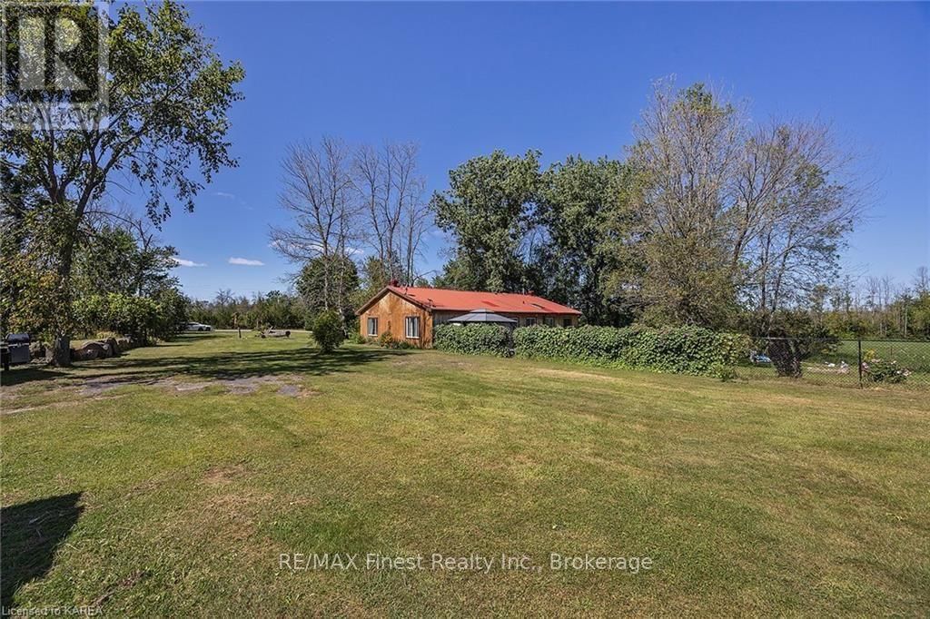 1743 COUNTY ROAD 27 Image 35