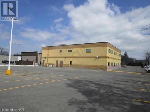 637 NIAGARA STREET Image 2