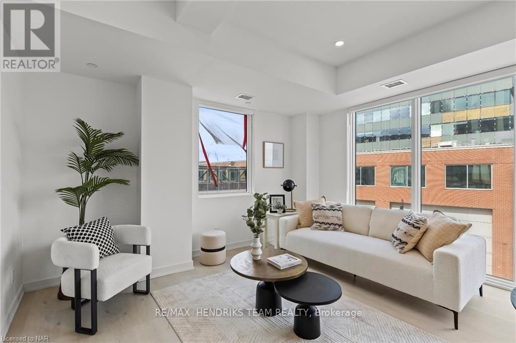 1 BEDROOM - 57 CARLISLE STREET Image 16