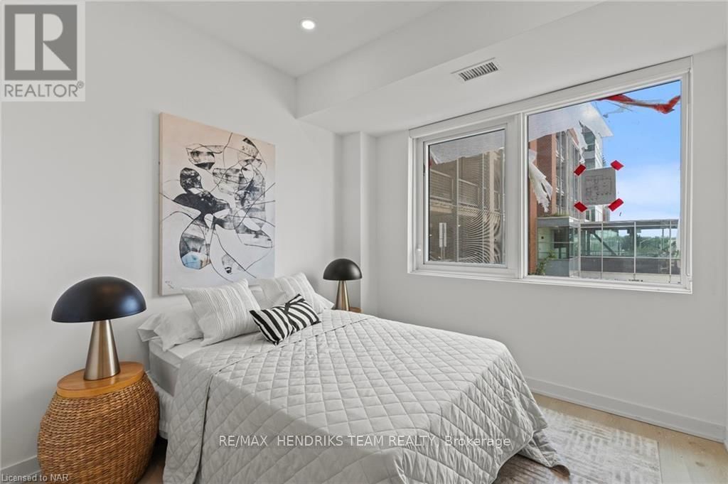 1 BEDROOM - 57 CARLISLE STREET Image 17