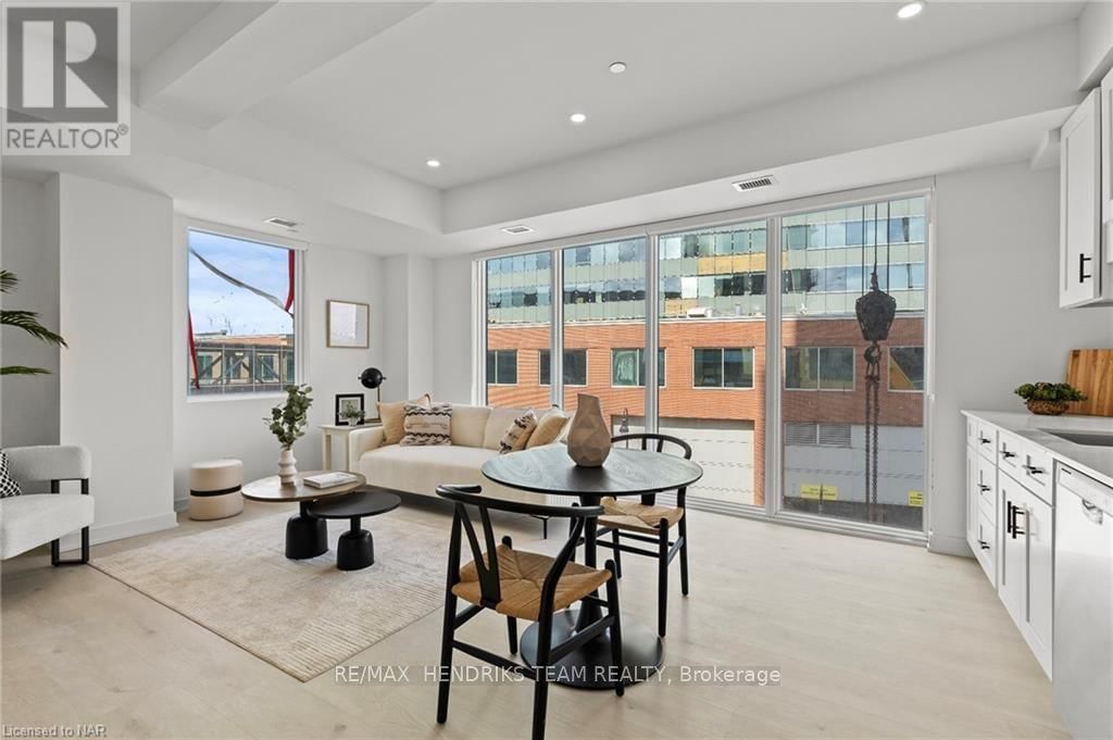 1 BEDROOM - 57 CARLISLE STREET Image 6