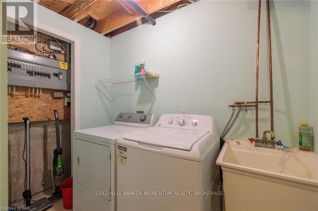 6254 ASH STREET Image 35