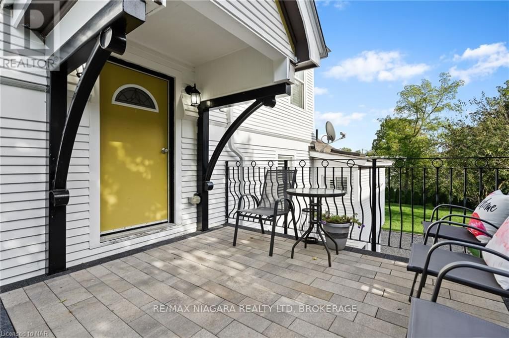 3844 CHIPPAWA PARKWAY Image 22